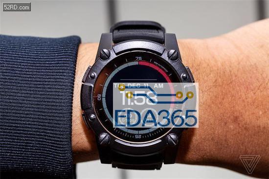 CES 2019：有一款手表居然能靠体温充电
