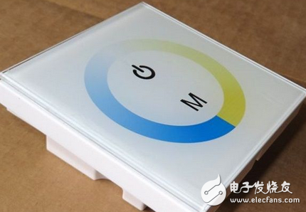 拆解：LED触摸控制器和电源部件